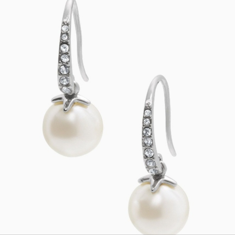 Stella and Dot Maddie Pearl Earring